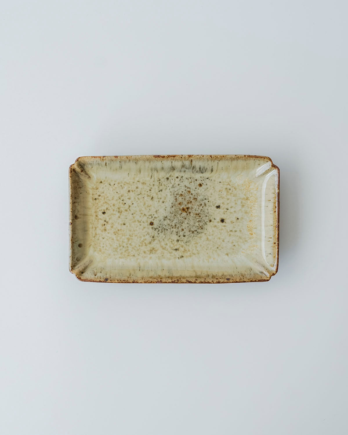 柏井羊 | 隅入長角皿